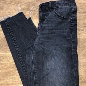 Mossimo high rise black distressed jegging sz 2/26